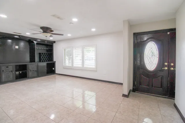 Photo 6 — 5709 Emory Street, Lubbock, TX 79416