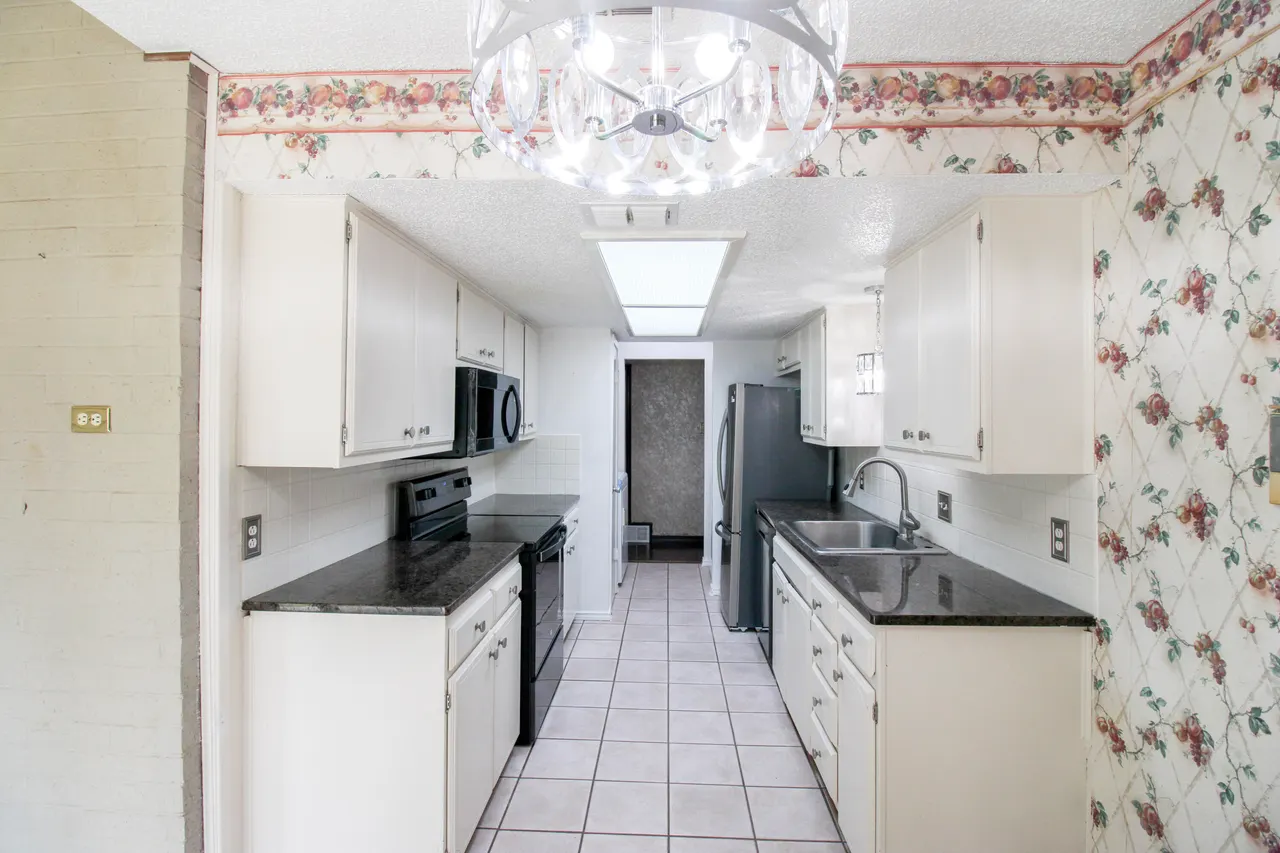 Photo 15 — 5709 Emory Street, Lubbock, TX 79416