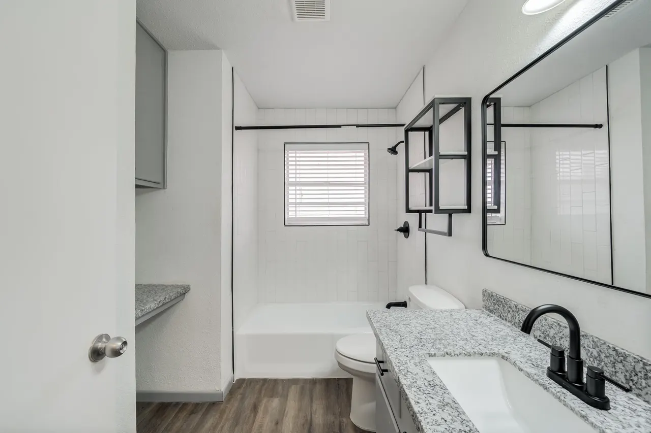 Photo 18 — 5455 6th Place, Lubbock, TX 79416