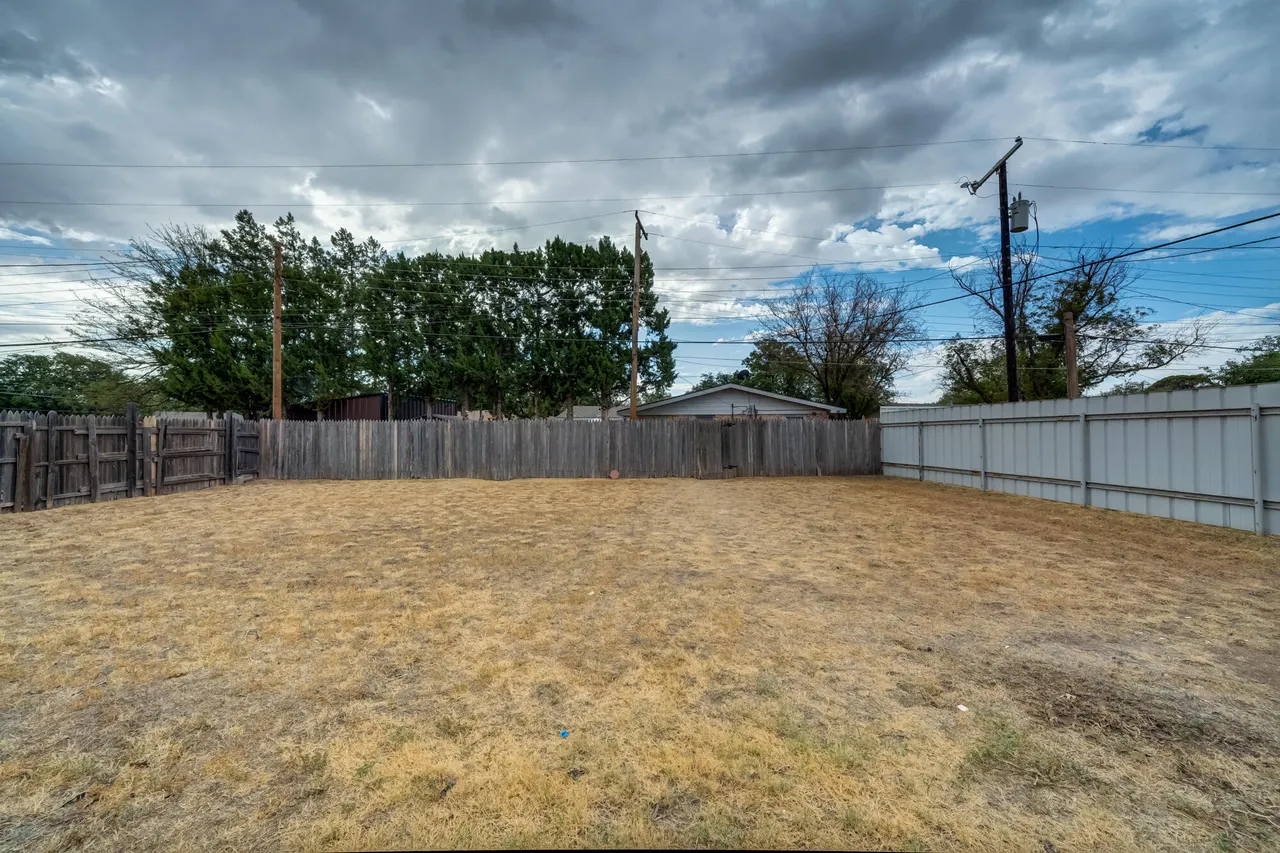 Photo 26 — 5455 6th Place, Lubbock, TX 79416