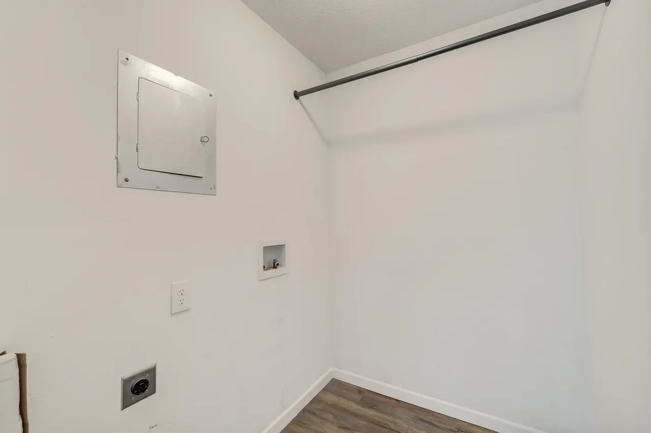 Photo 24 — 5455 6th Place, Lubbock, TX 79416