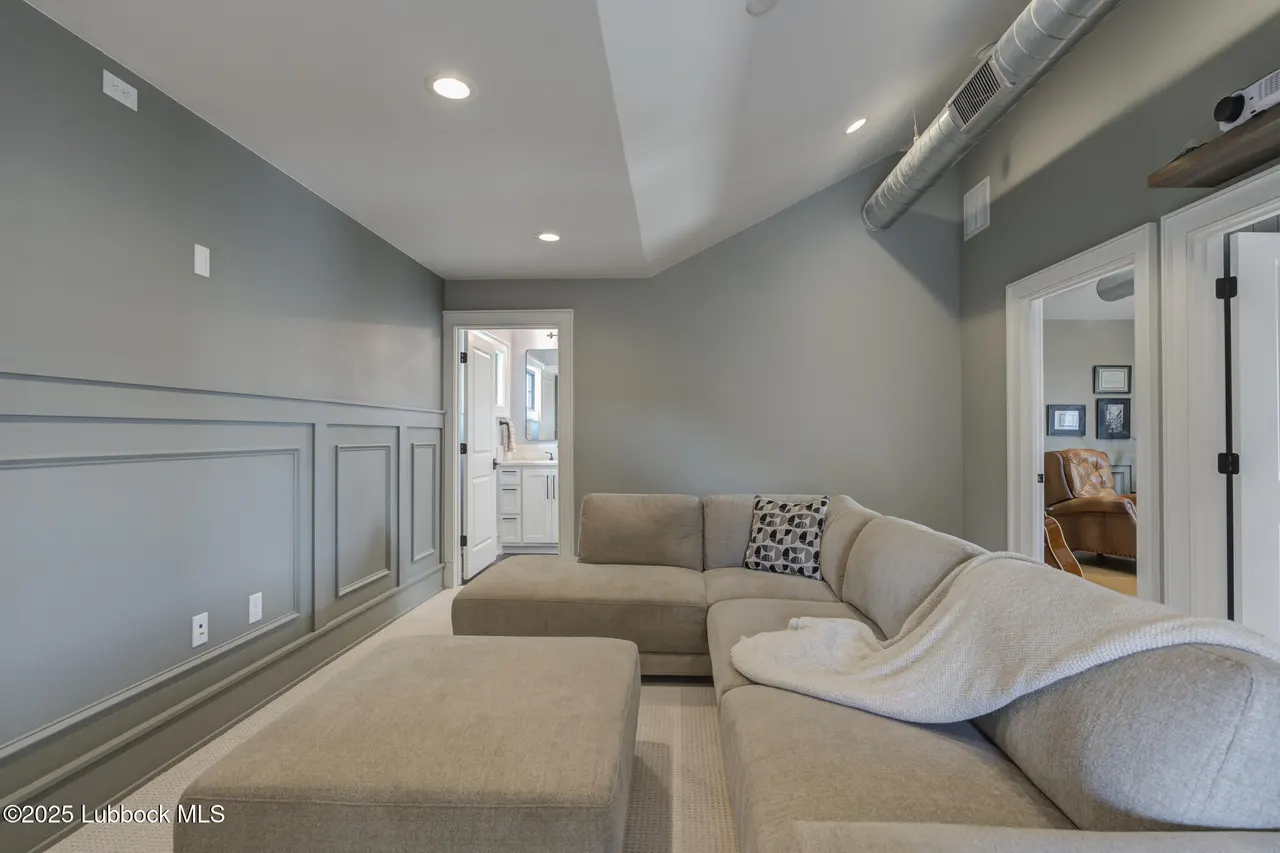 Photo 47 — 608 N 11th Street, Wolfforth, TX 79382
