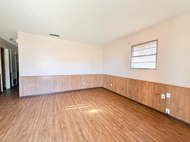 Photo 5 — 1817 McKinley Street, Levelland, TX 79336