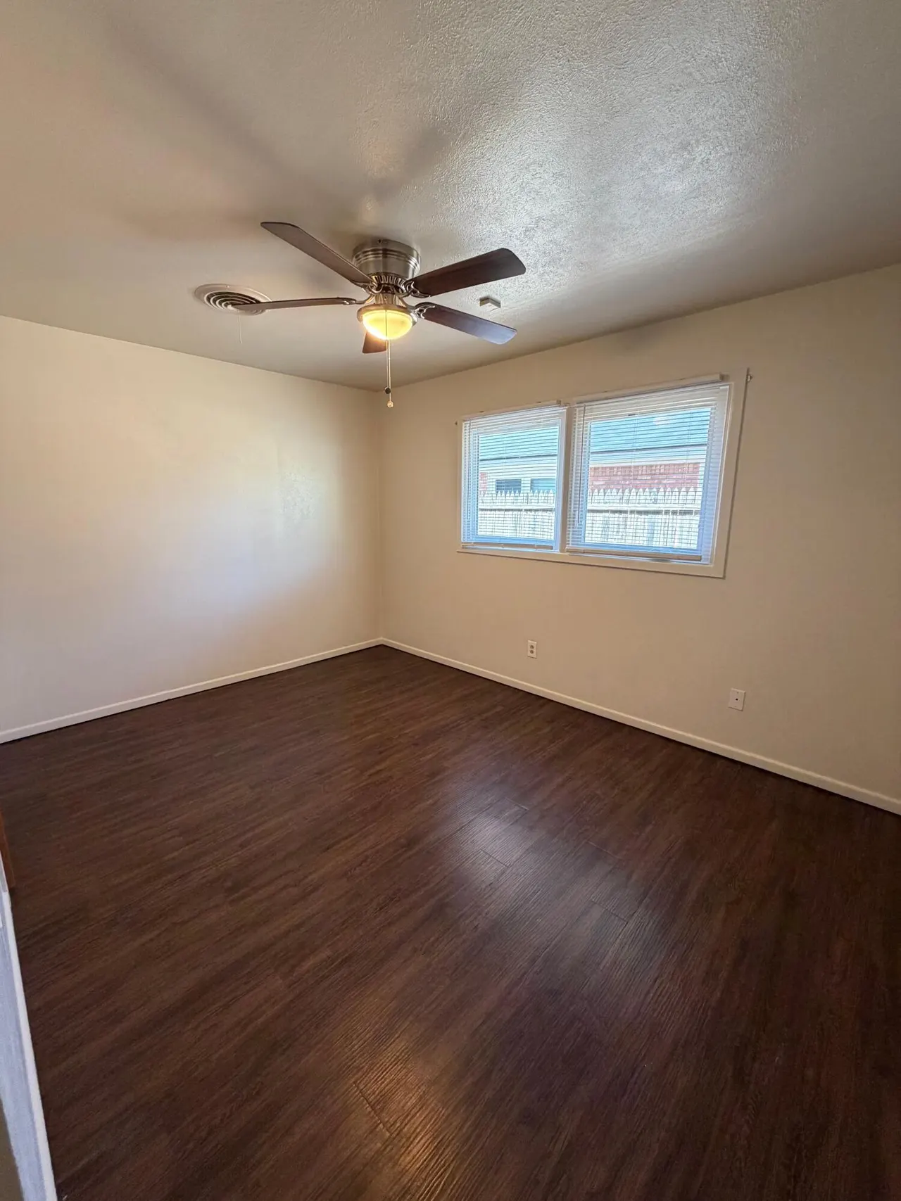 Photo 9 — 2410 33rd Street B, Lubbock, TX 79411