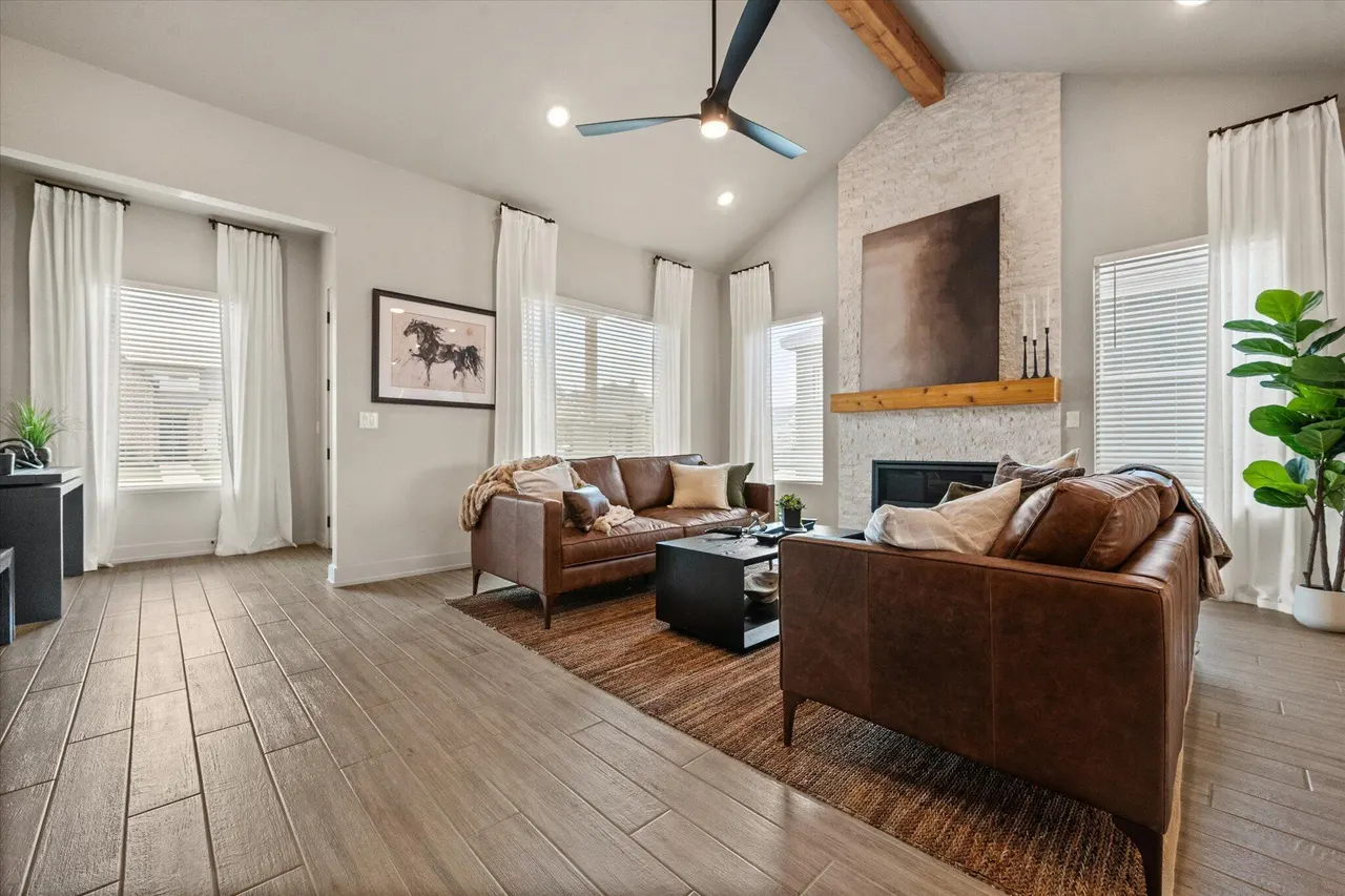 Photo 4 — 7604 52nd Street, Lubbock, TX 79407