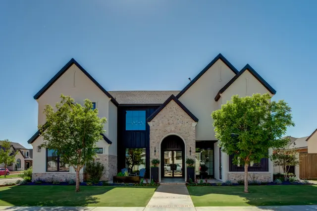 Photo 6 — 14810 Oxford Avenue, Lubbock, TX 79423