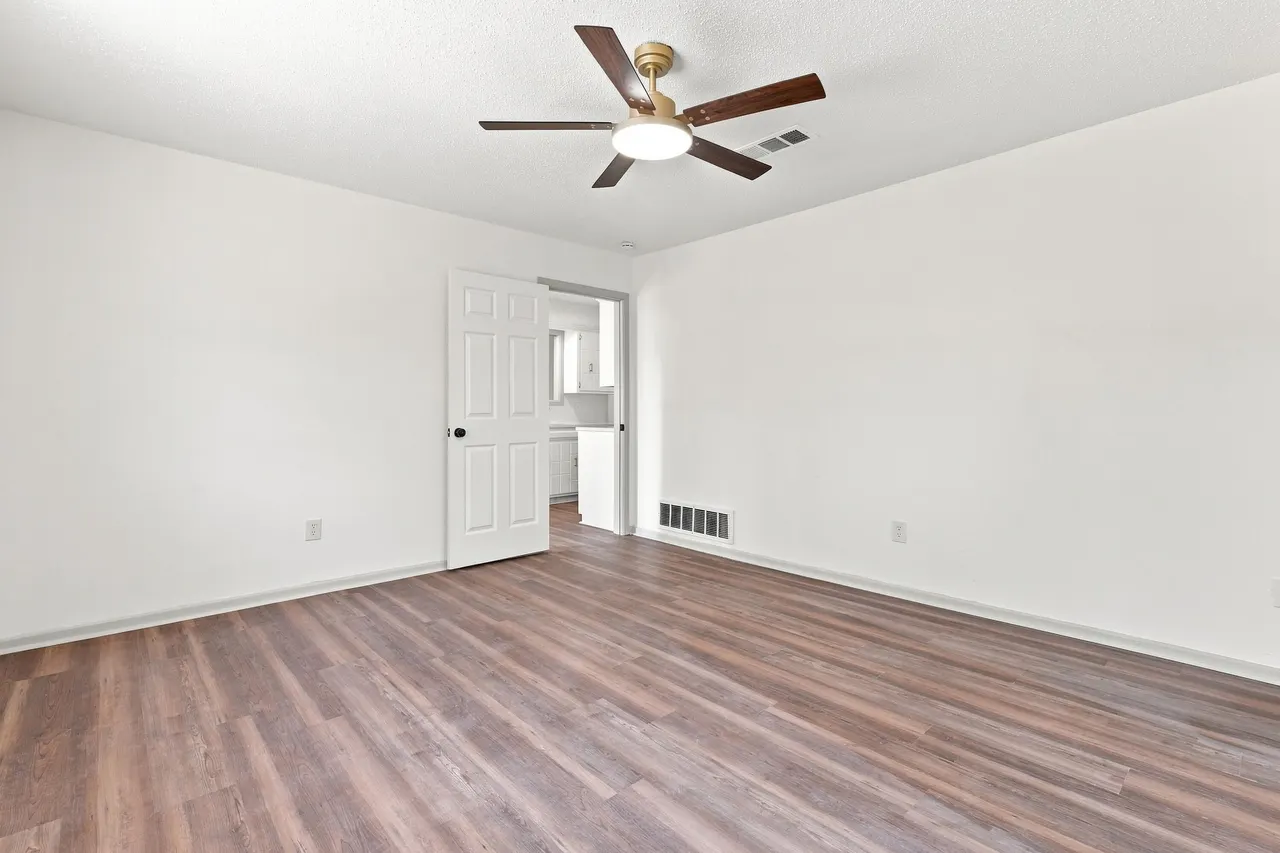 Photo 14 — 3701 Englewood Avenue, Lubbock, TX 79407