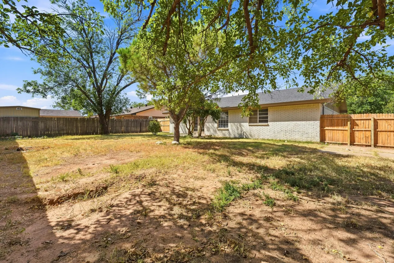 Photo 24 — 3701 Englewood Avenue, Lubbock, TX 79407