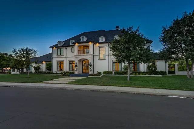 Photo 8 — 4716 111th Drive, Lubbock, TX 79424