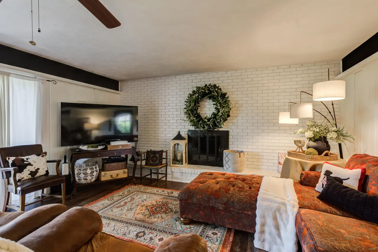 Photo 2 — 4625 29th Street, Lubbock, TX 79410
