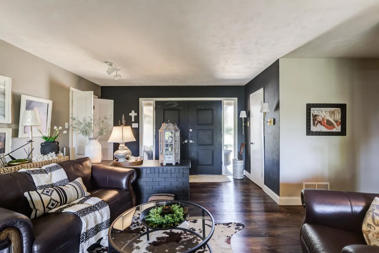 Photo 12 — 4625 29th Street, Lubbock, TX 79410