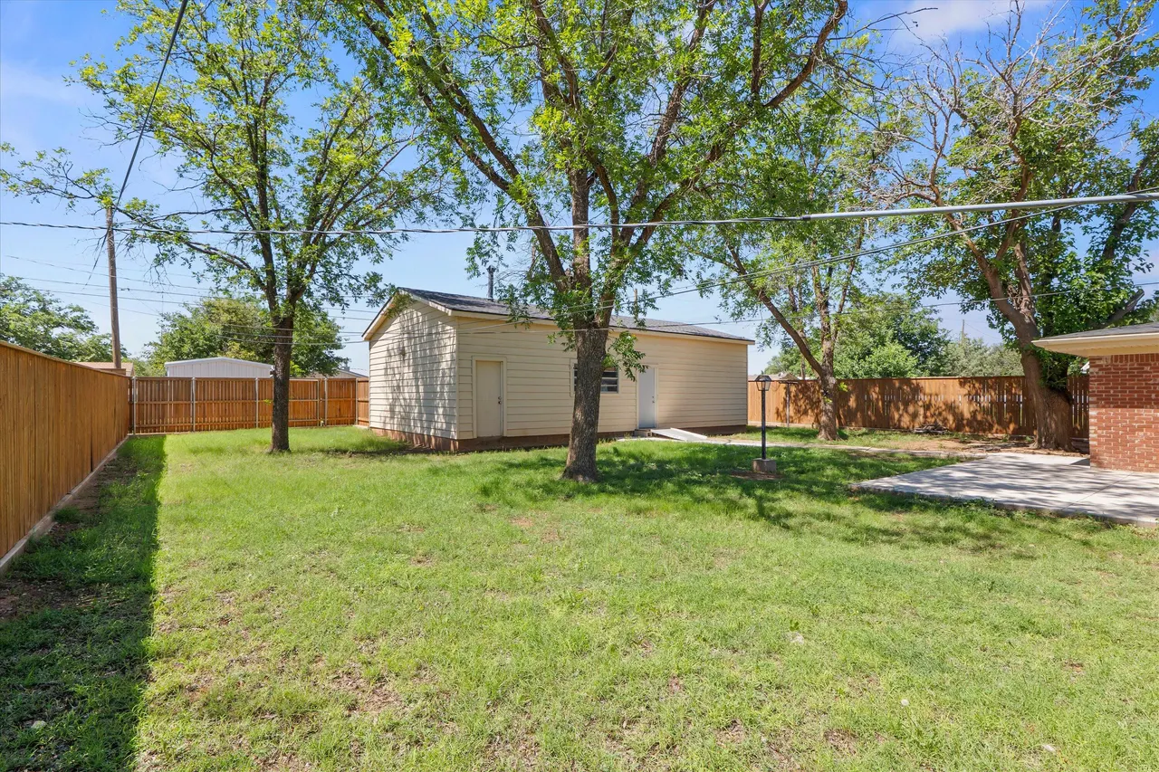 Photo 23 — 1214 E Buckley Street, Brownfield, TX 79316