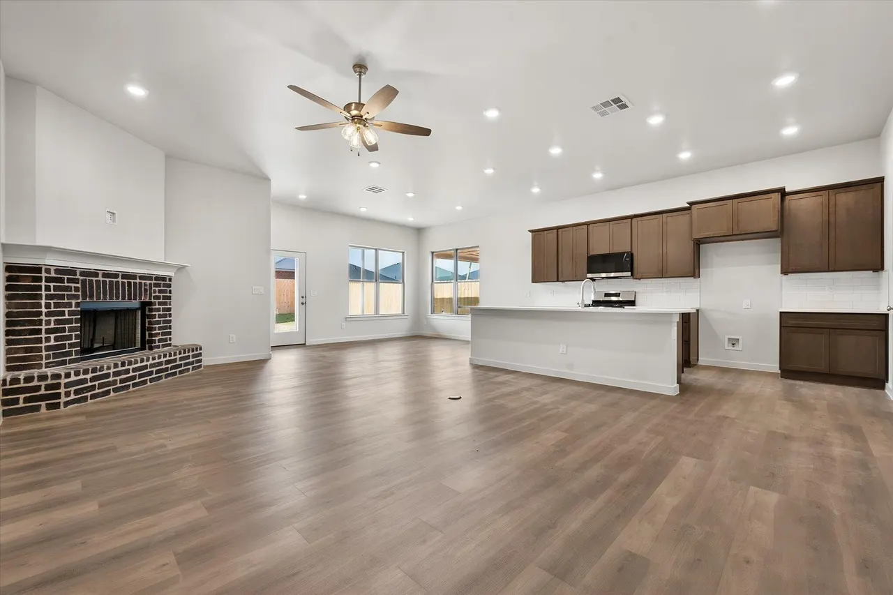 Photo 5 — 6014 Venita Avenue, Lubbock, TX 79407