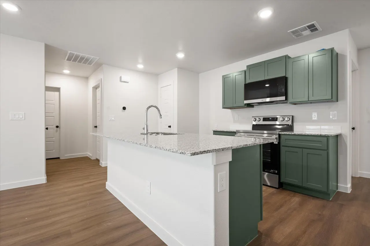 Photo 12 — 13805 Fremont Avenue, Lubbock, TX 79423