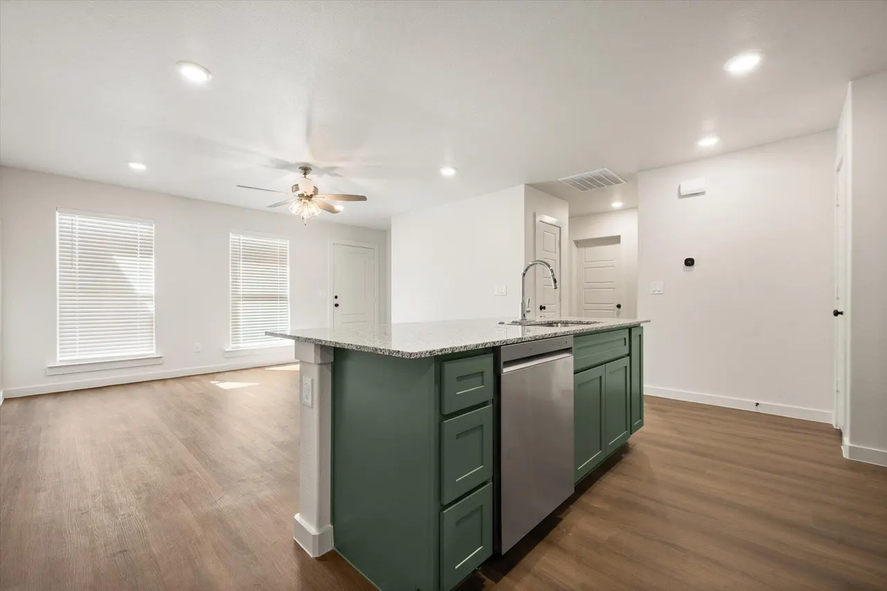 Photo 13 — 13805 Fremont Avenue, Lubbock, TX 79423