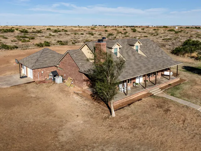 Photo 2 — 3161 FM 2528, Abernathy, TX 79311