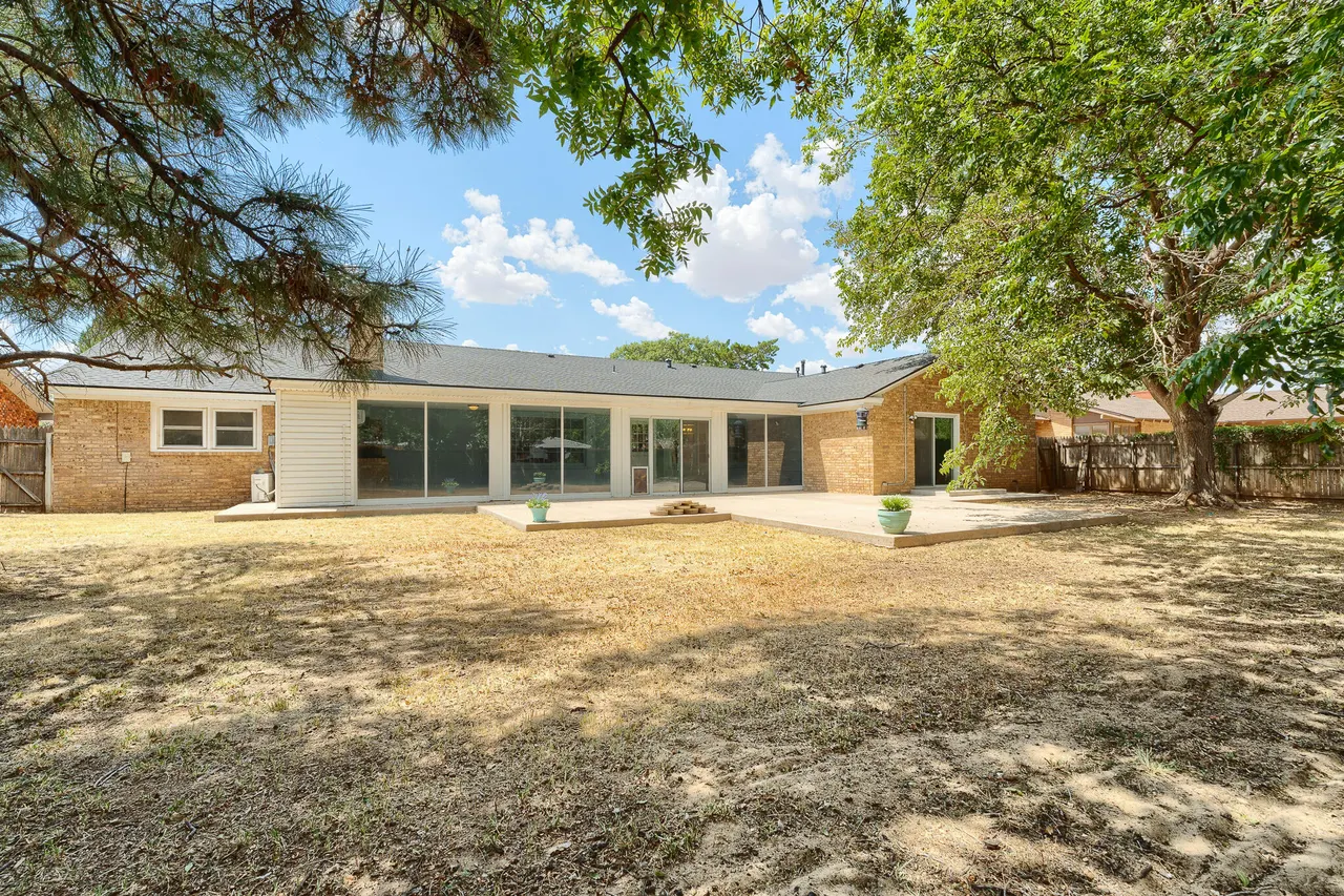 Photo 13 — 822 Itasca Street, Plainview, TX 79072