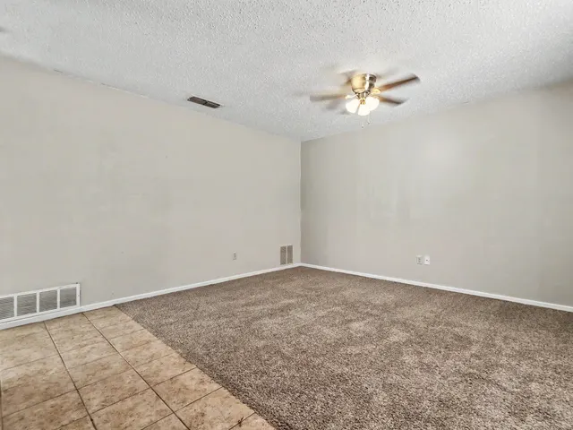 Photo 5 — 6109 37th Street, Lubbock, TX 79407
