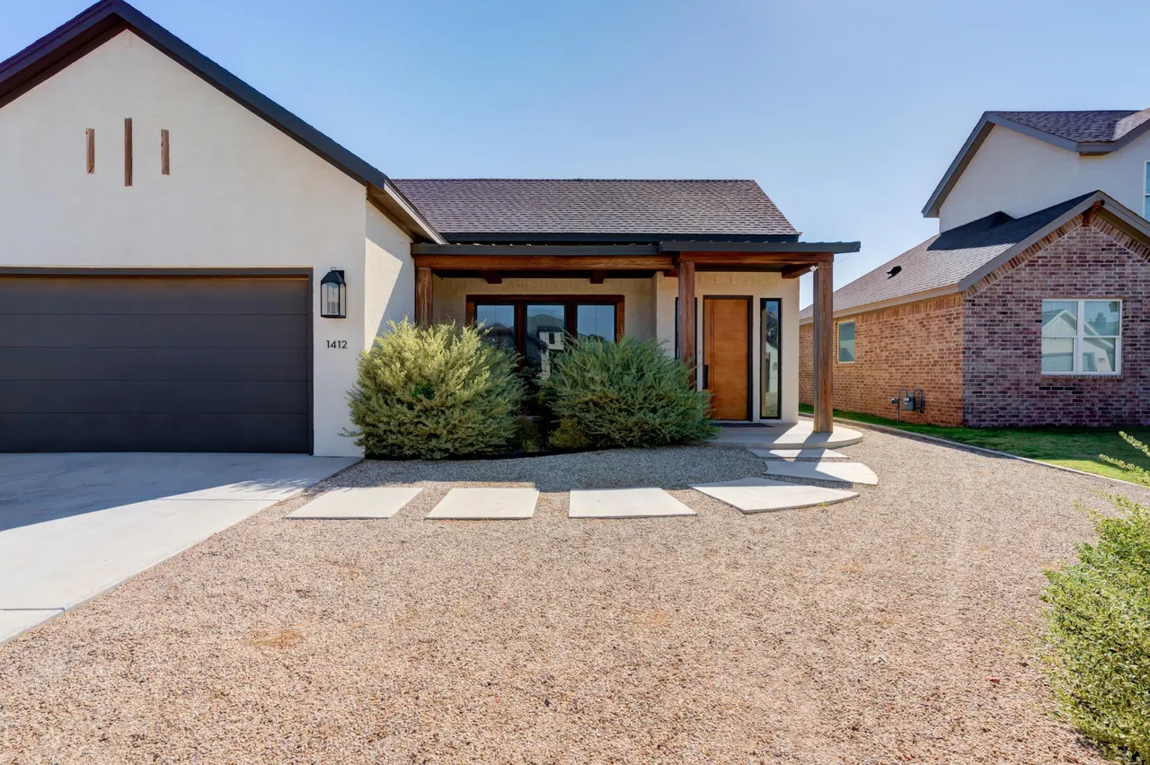 Front exterior — 1412 Durham Avenue, Wolfforth, TX 79382