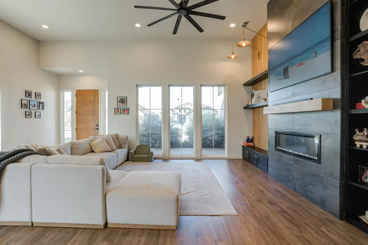 Photo 6 — 1412 Durham Avenue, Wolfforth, TX 79382