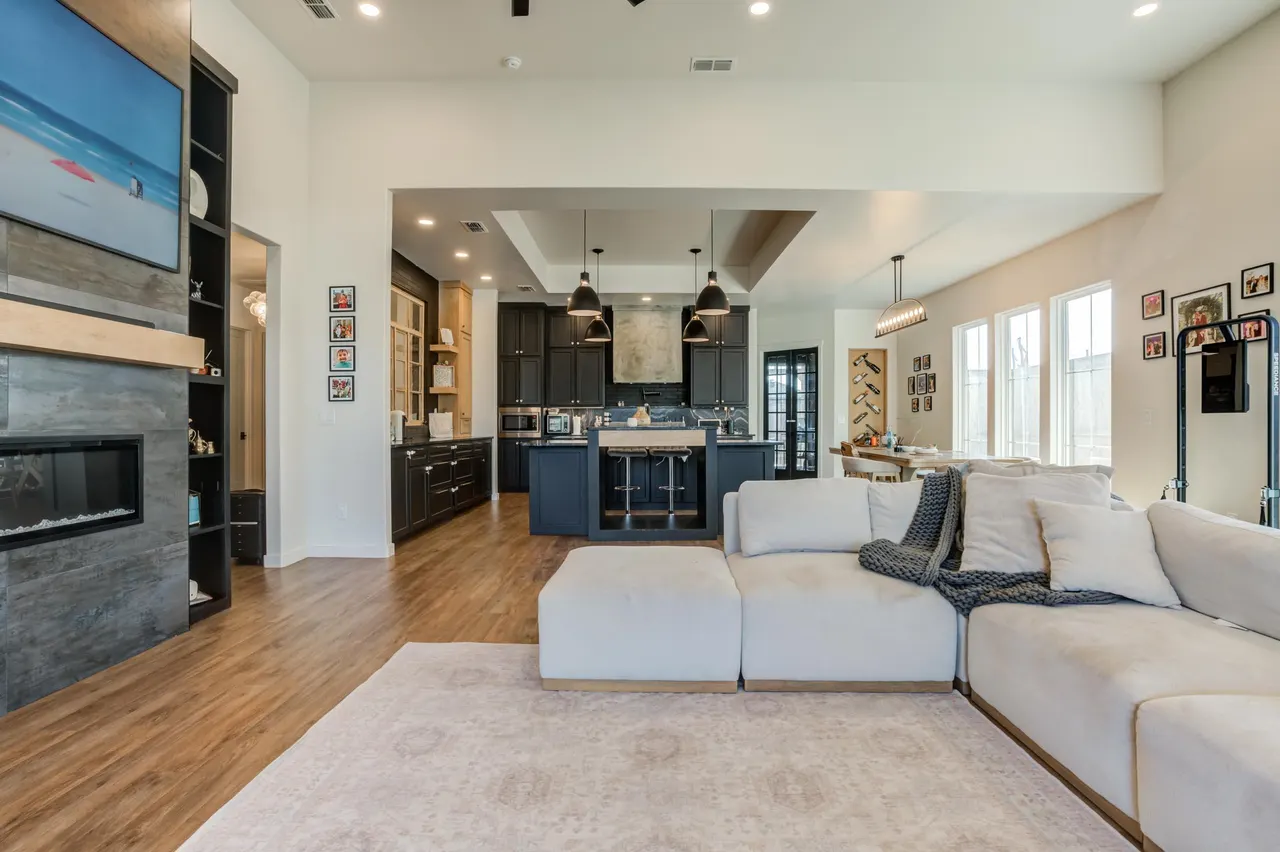 Photo 9 — 1412 Durham Avenue, Wolfforth, TX 79382