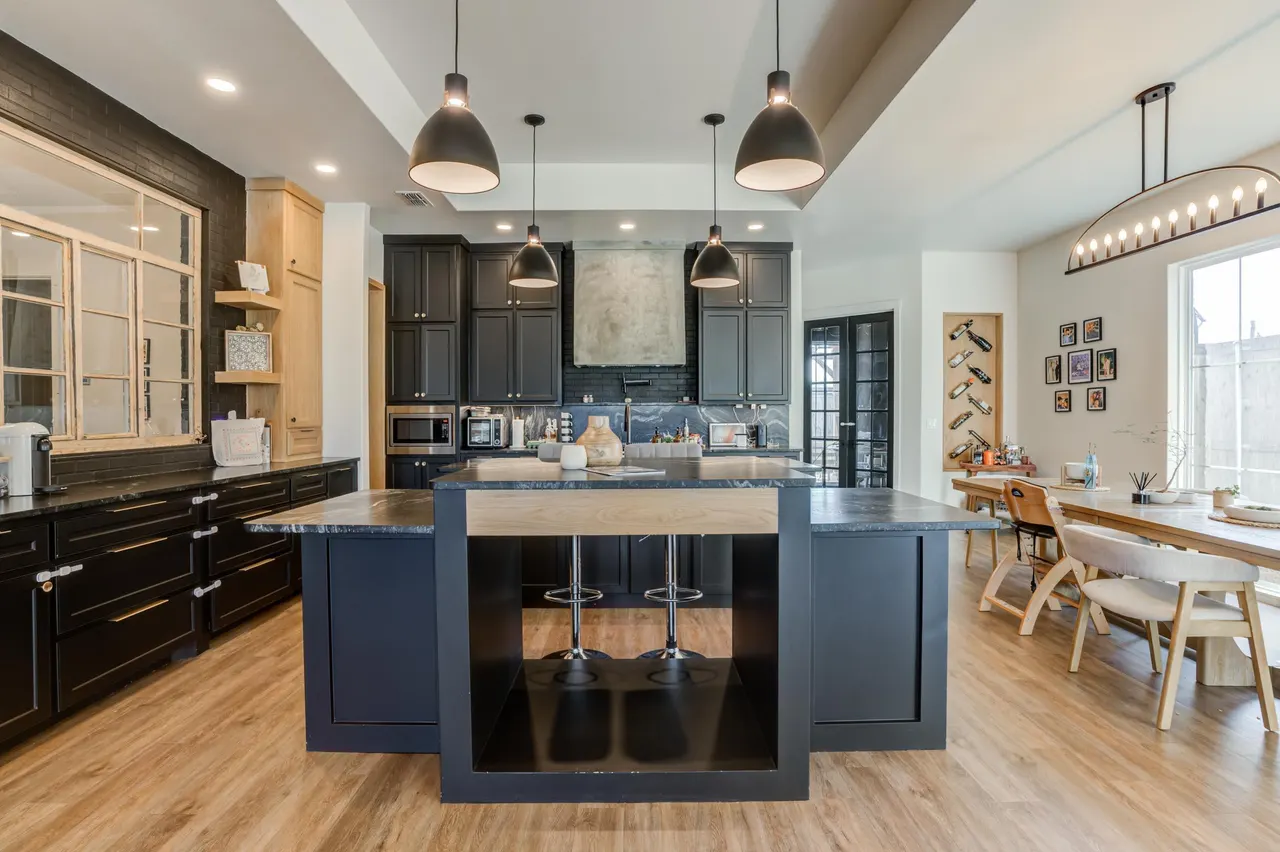 Photo 12 — 1412 Durham Avenue, Wolfforth, TX 79382