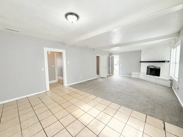 Photo 2 — 2119 15th Street, Lubbock, TX 79401