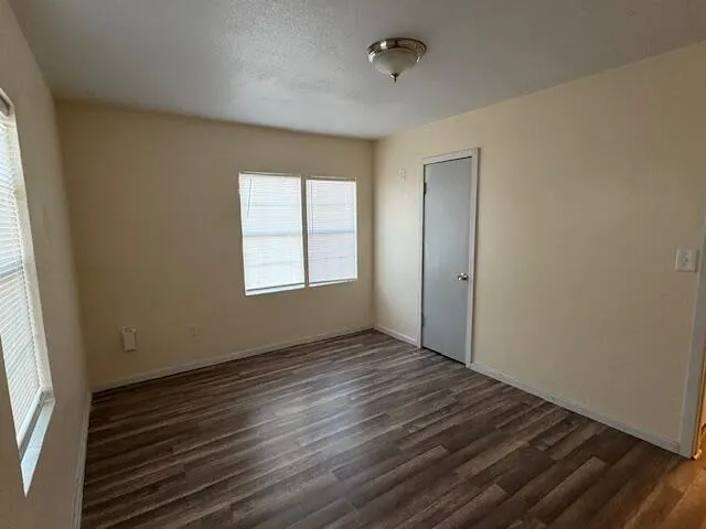 Photo 8 — 1429 Avenue L, Tahoka, TX 79373