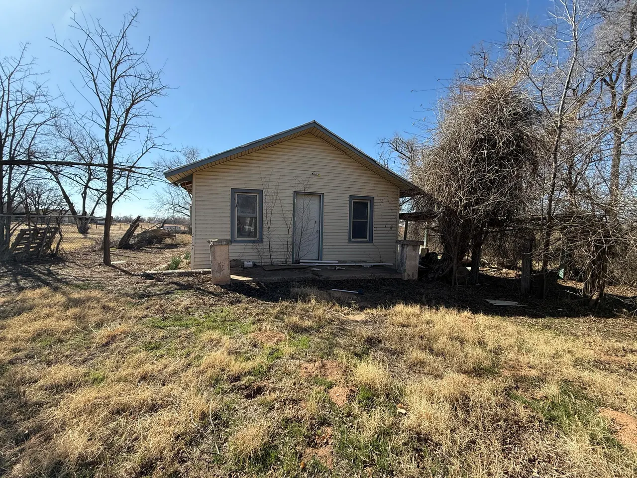 Front exterior — 1820 Bradford Street, Memphis, TX 79245