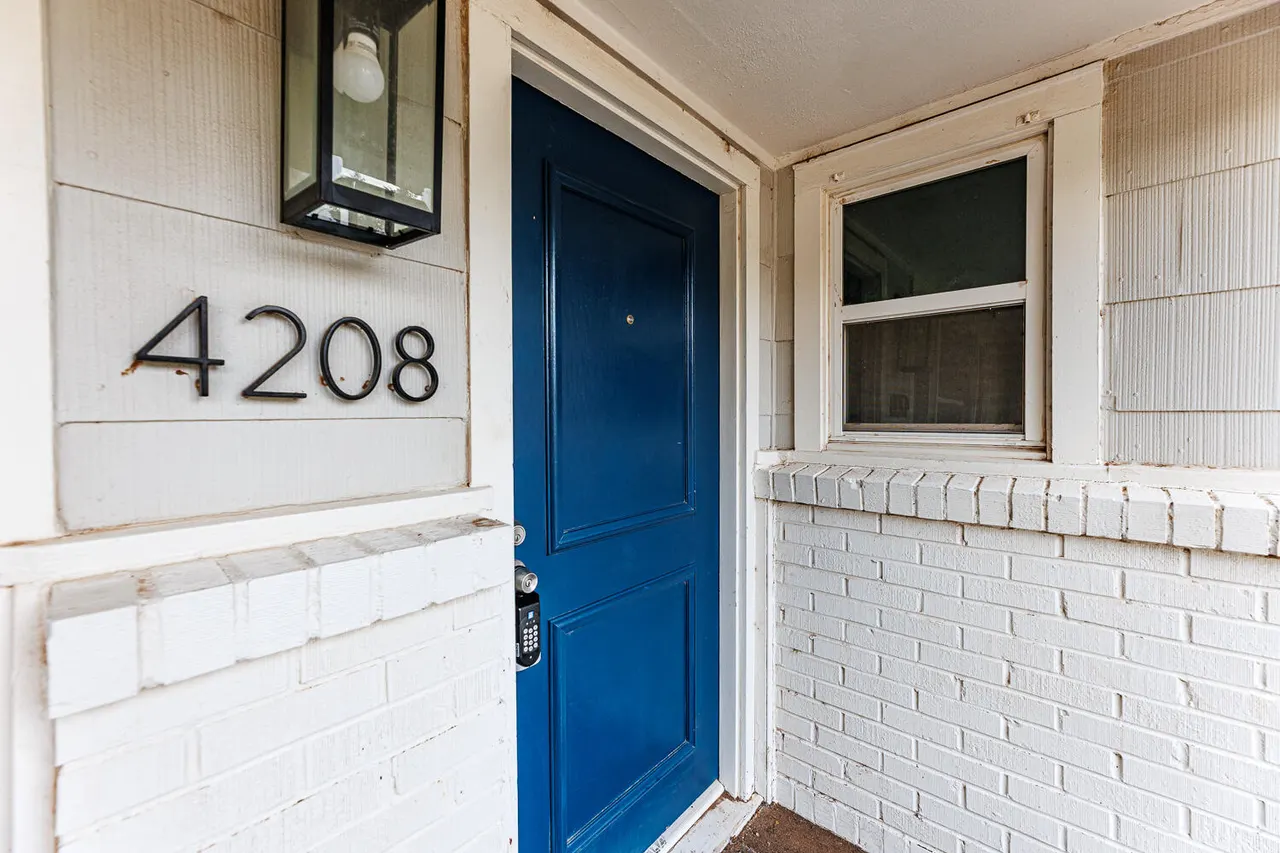 Photo 4 — 4208 40th Street, Lubbock, TX 79413