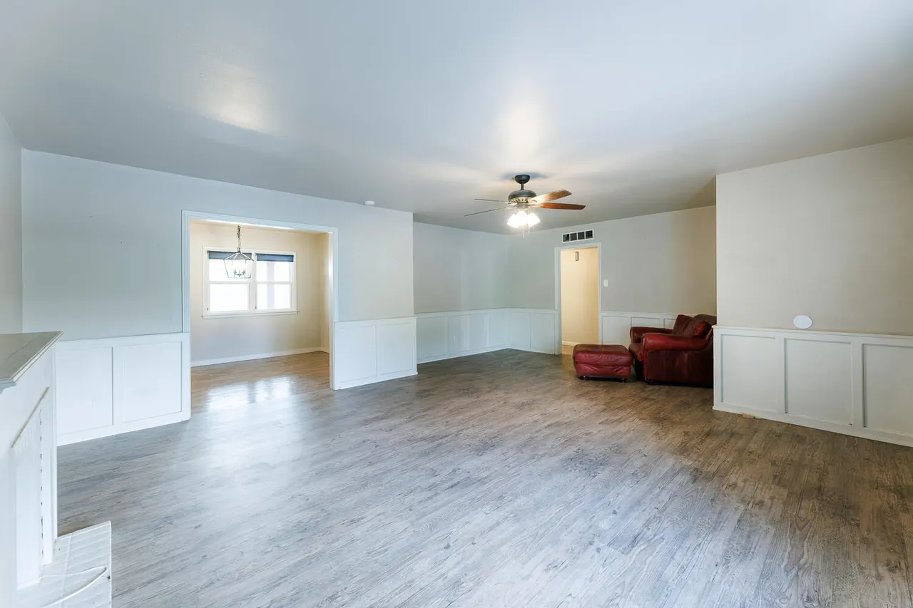 Photo 9 — 4208 40th Street, Lubbock, TX 79413