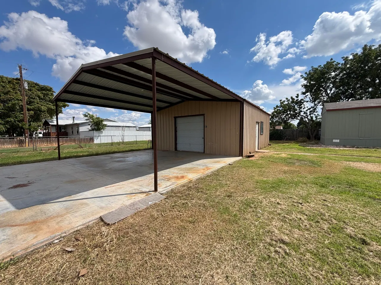 Photo 4 — 9920 N Chester Avenue, Lubbock, TX 79415