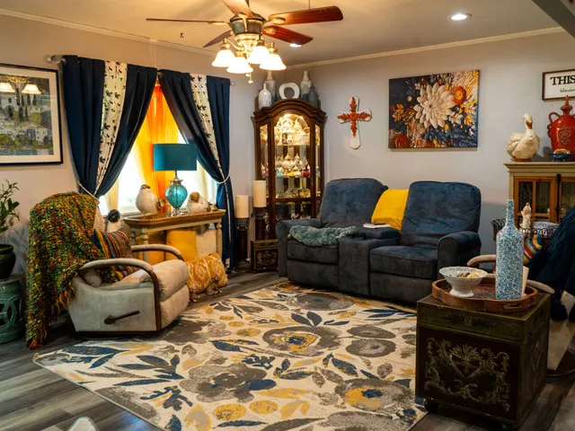 Photo 4 — 704 Chantilly Lane, Post, TX 79356