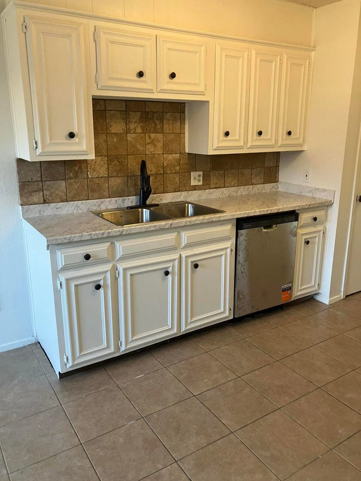 Photo 6 — 2903 Mesa Drive, Plainview, TX 79072