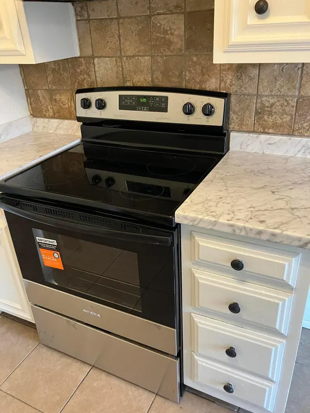 Photo 7 — 2903 Mesa Drive, Plainview, TX 79072