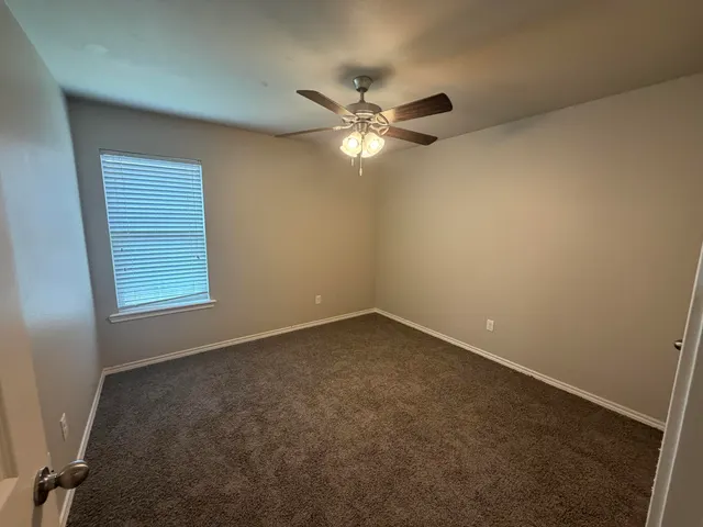 Photo 8 — 6909 67th Street B, Lubbock, TX 79424