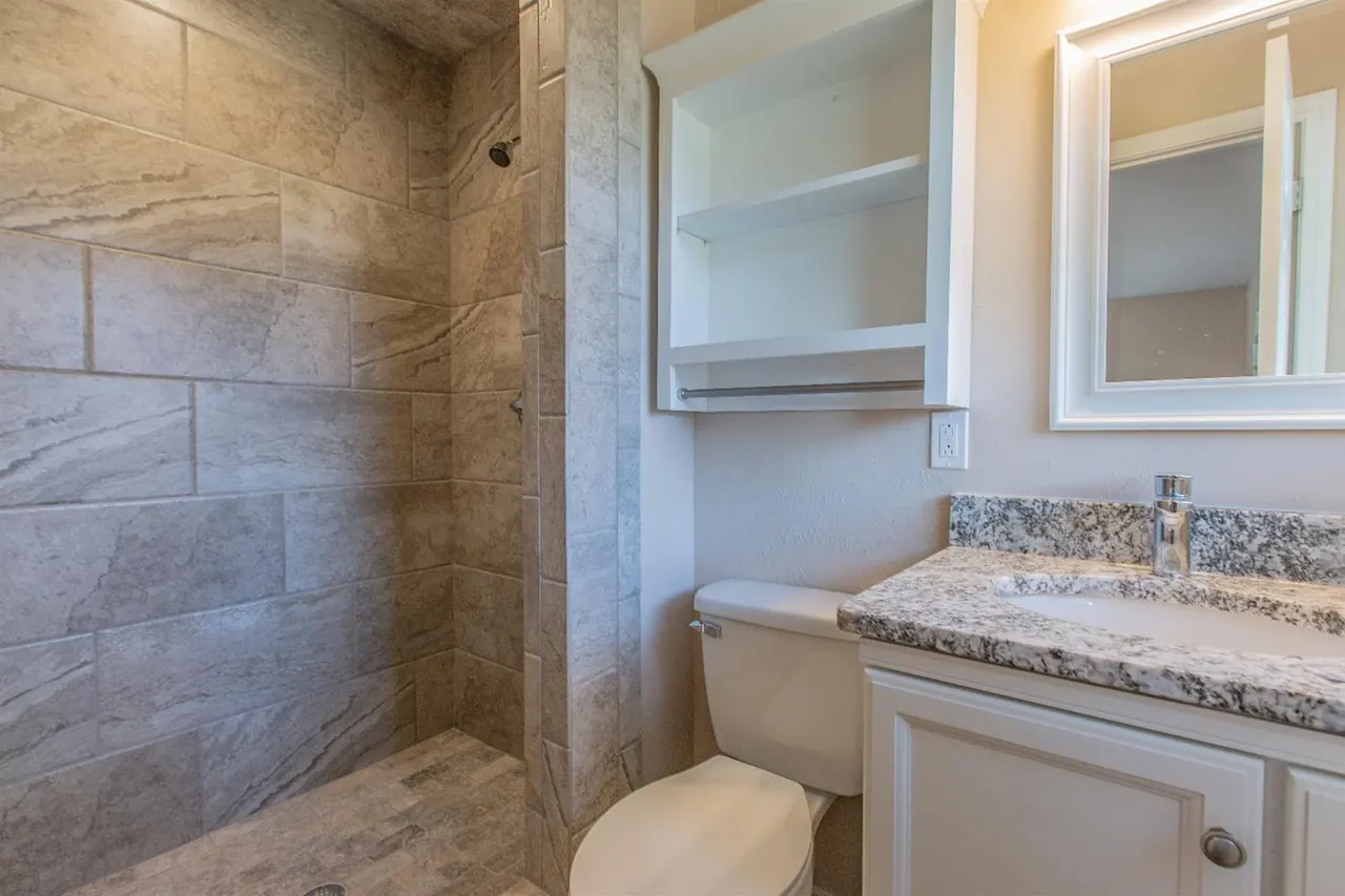 Photo 8 — 3413 55th Street, Lubbock, TX 79413
