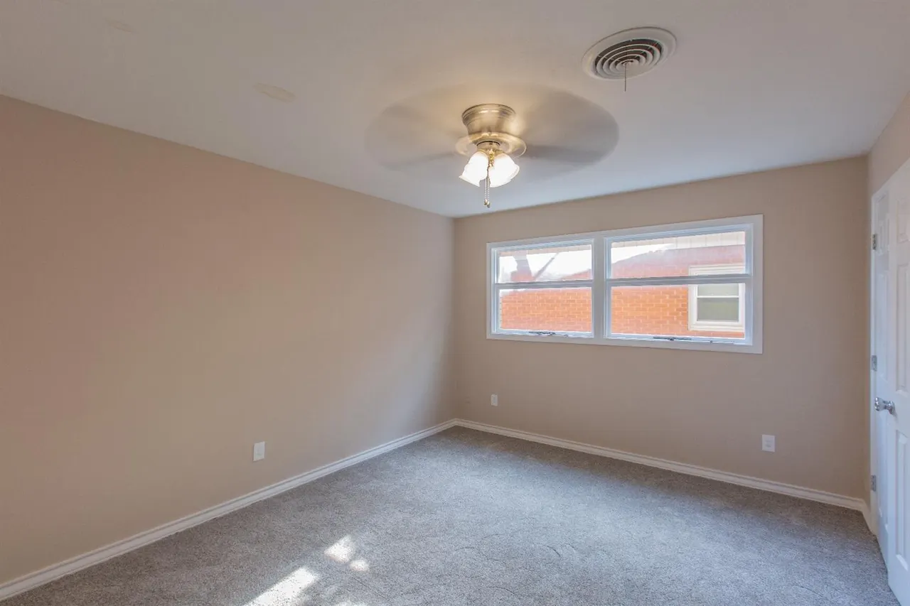 Photo 9 — 3413 55th Street, Lubbock, TX 79413