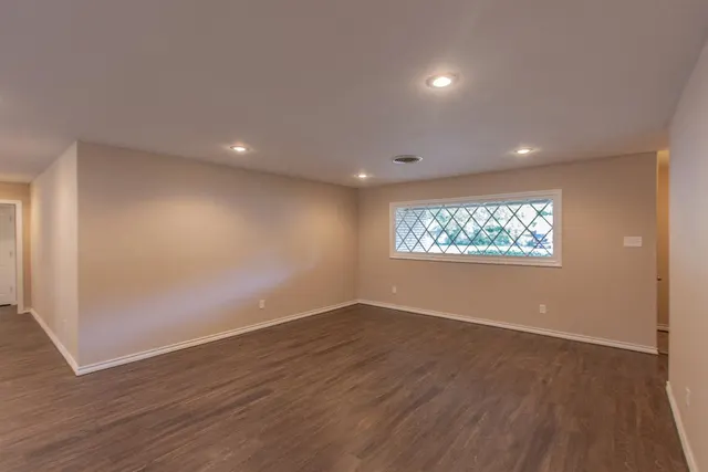 Photo 3 — 3413 55th Street, Lubbock, TX 79413