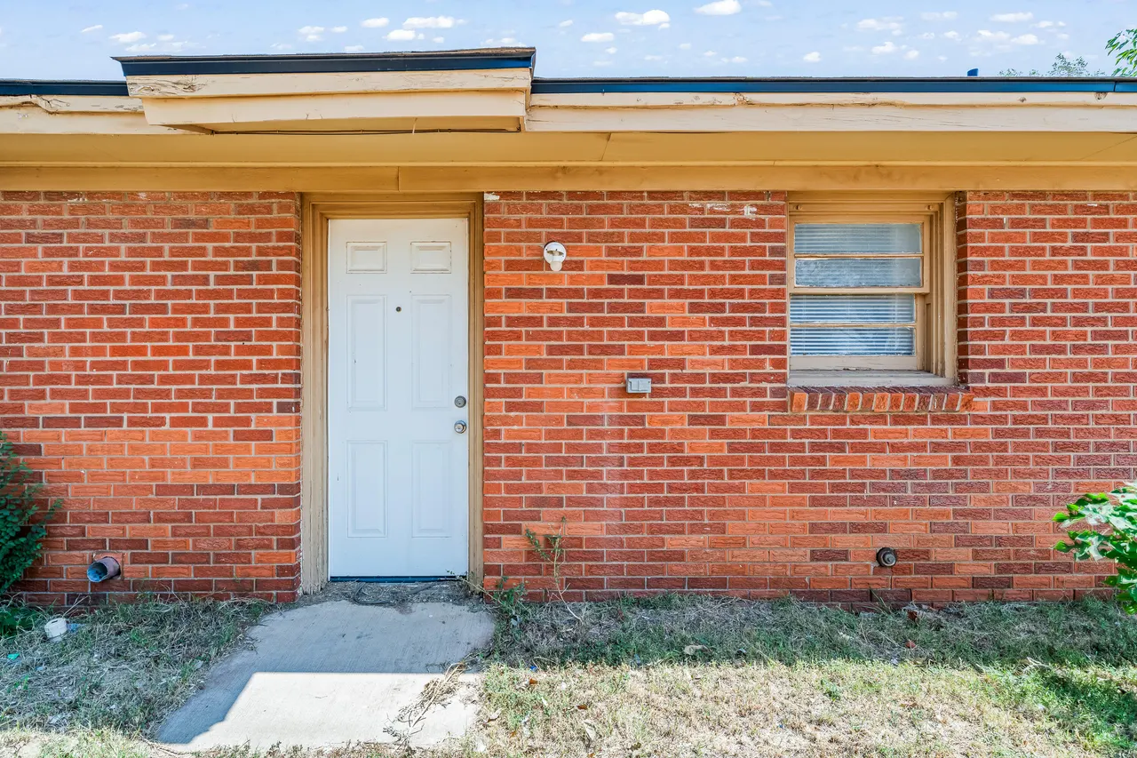Photo 15 — 2336 62nd Street A, Lubbock, TX 79412