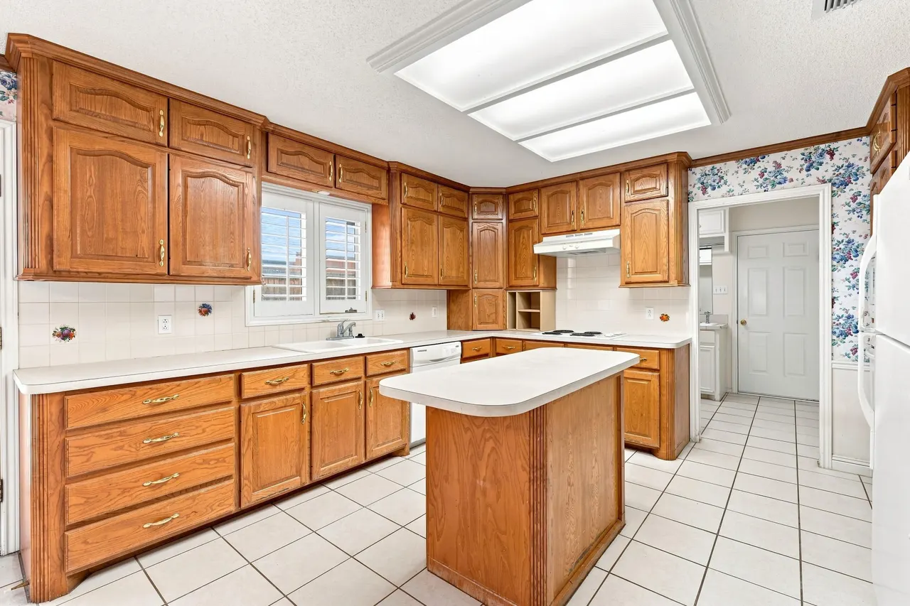 Photo 10 — 5805 84th Street, Lubbock, TX 79424