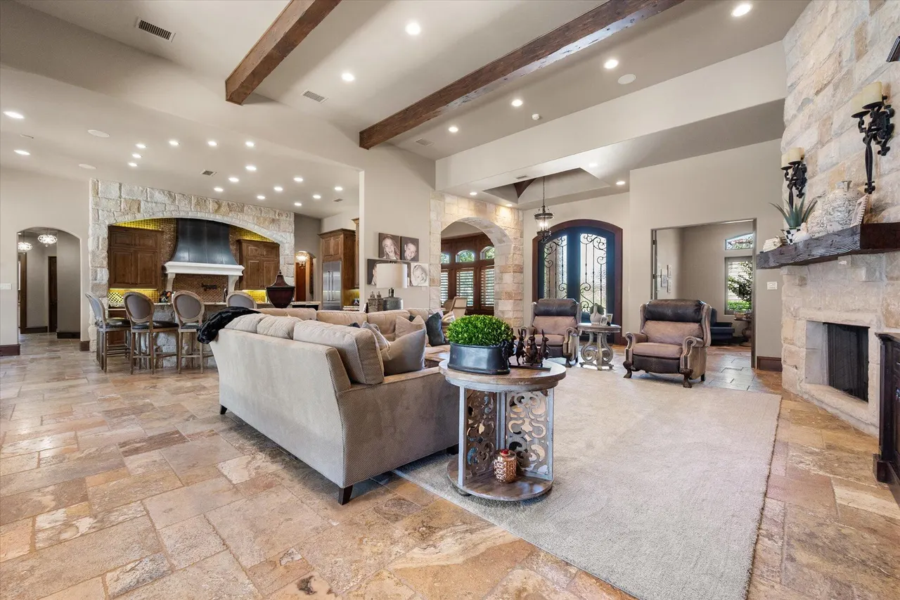 Photo 12 — 3901 110th Street, Lubbock, TX 79423