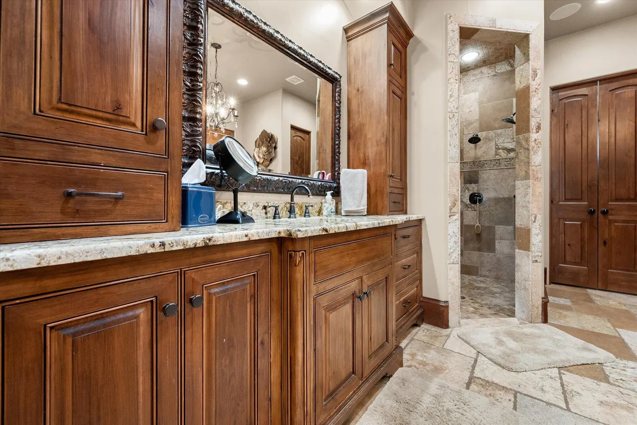 Photo 16 — 3901 110th Street, Lubbock, TX 79423