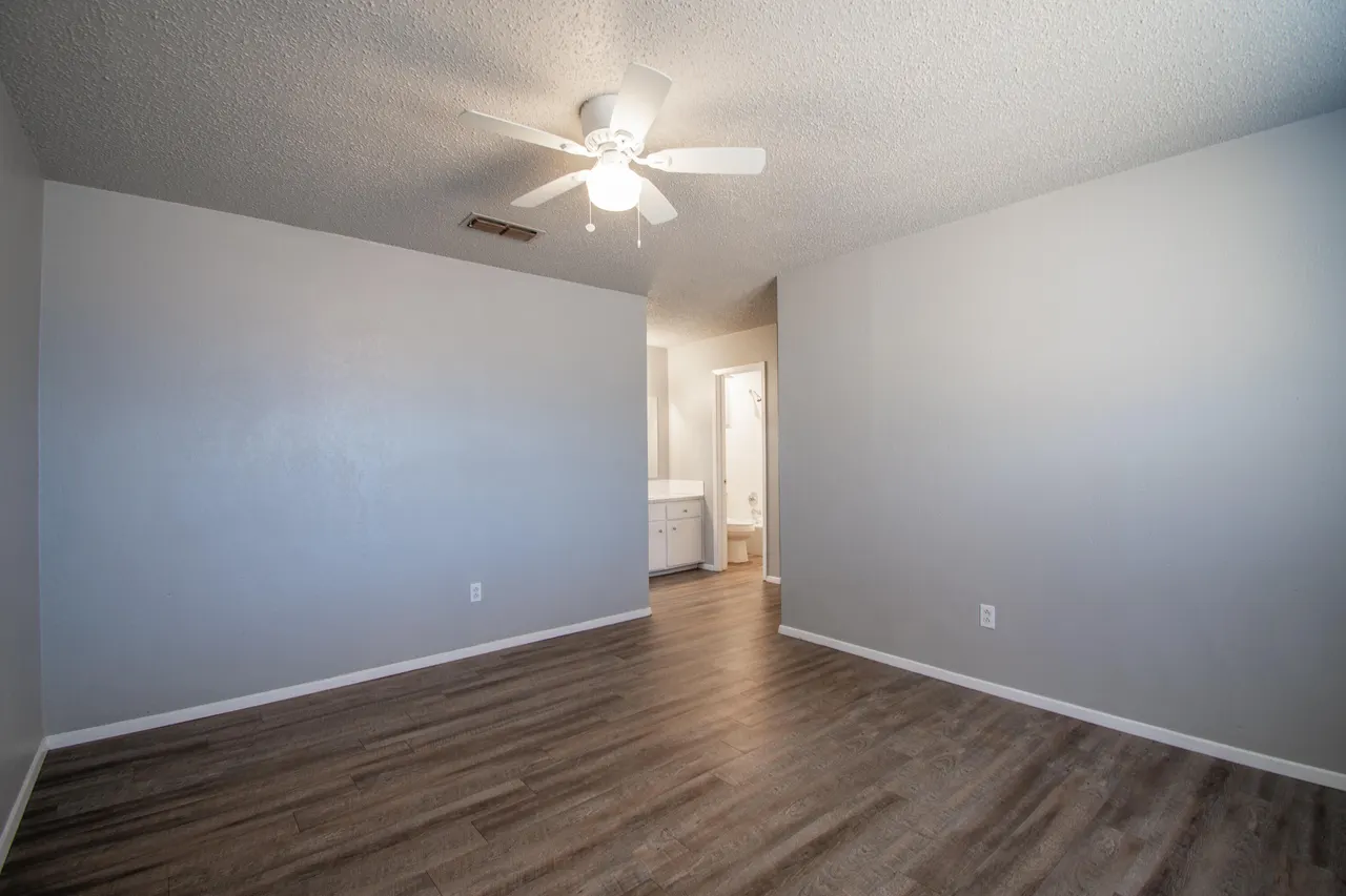 Photo 18 — 6305 29th Street, Lubbock, TX 79407
