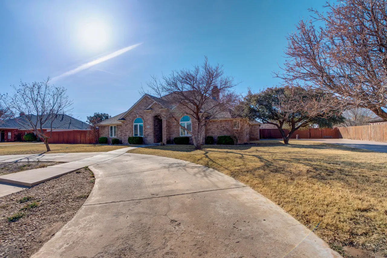 Front exterior — 6307 County Road 7430, Lubbock, TX 79424