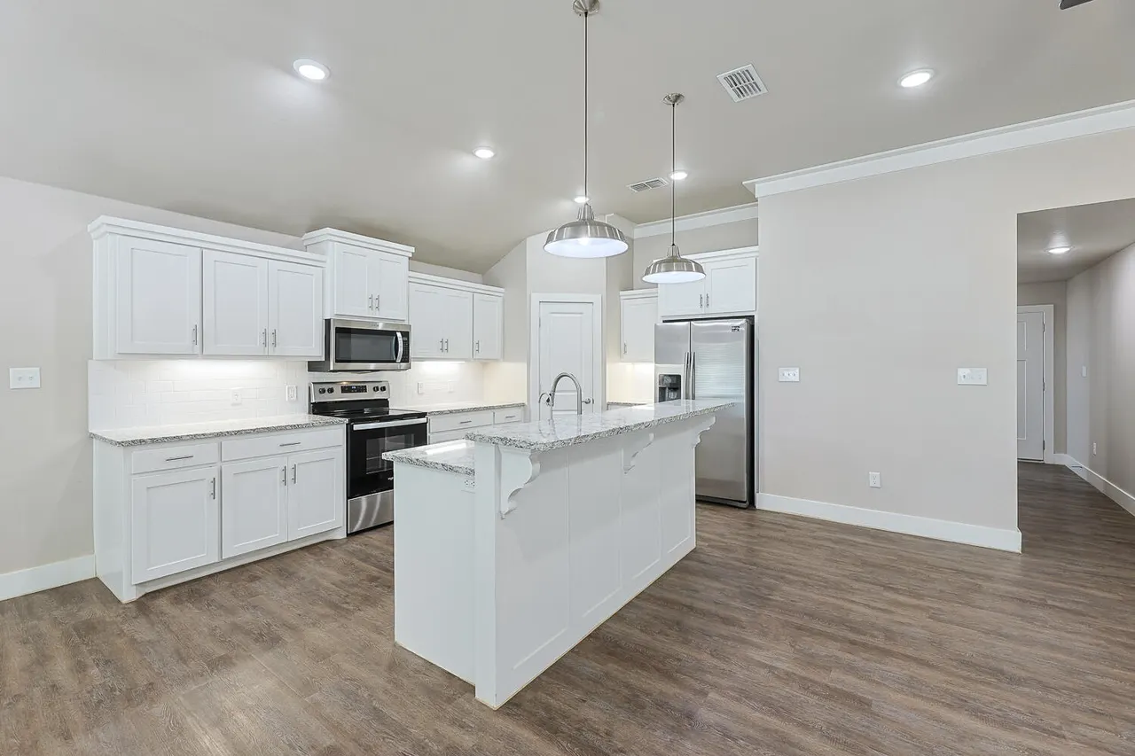 Photo 6 — 7821 89th Street, Lubbock, TX 79424