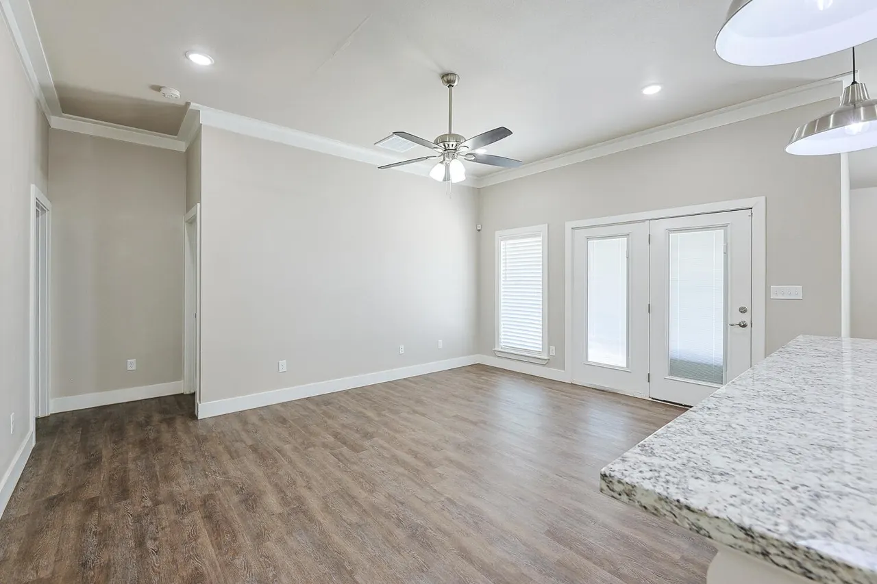 Photo 9 — 7821 89th Street, Lubbock, TX 79424