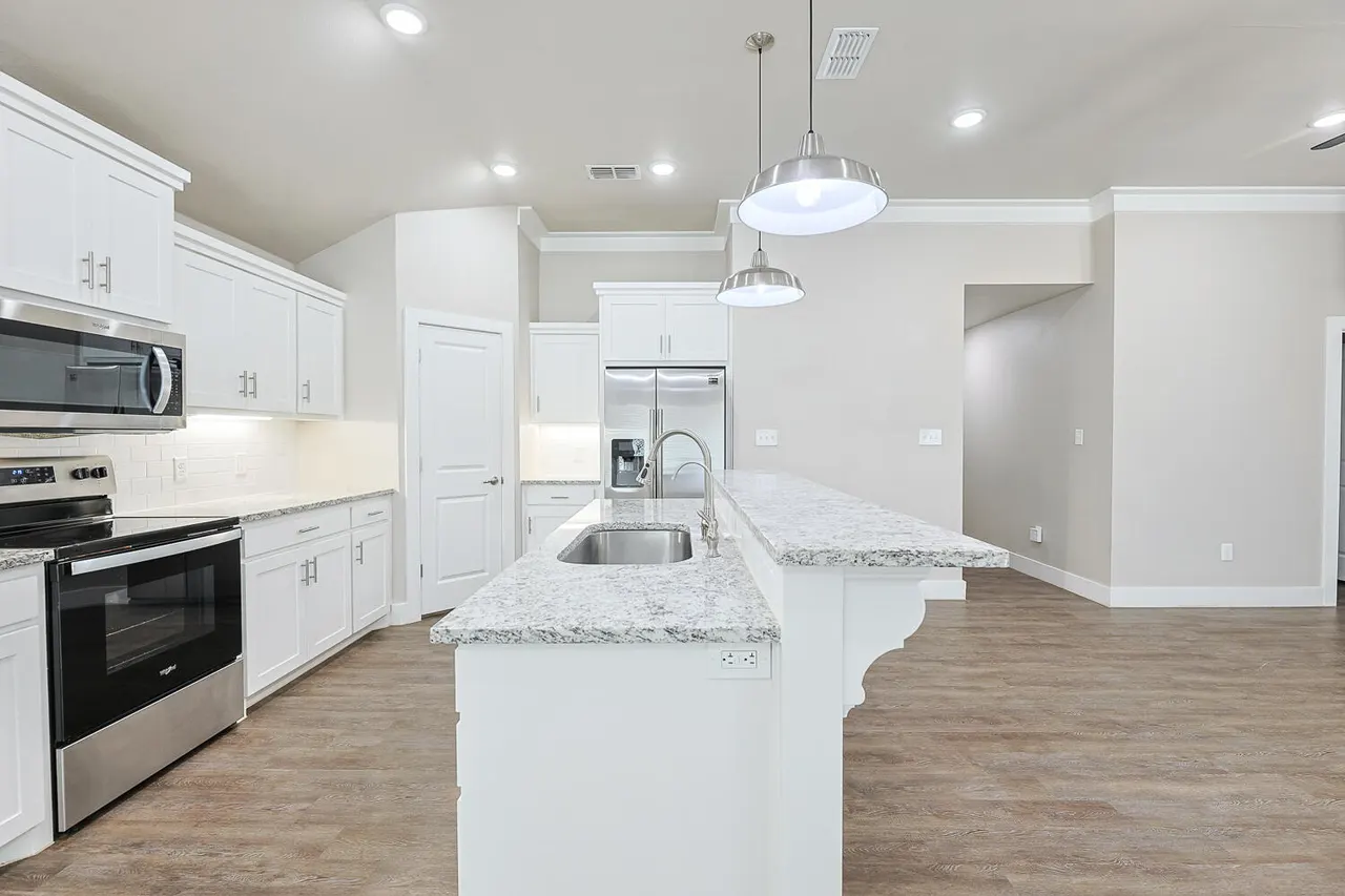 Photo 12 — 7821 89th Street, Lubbock, TX 79424