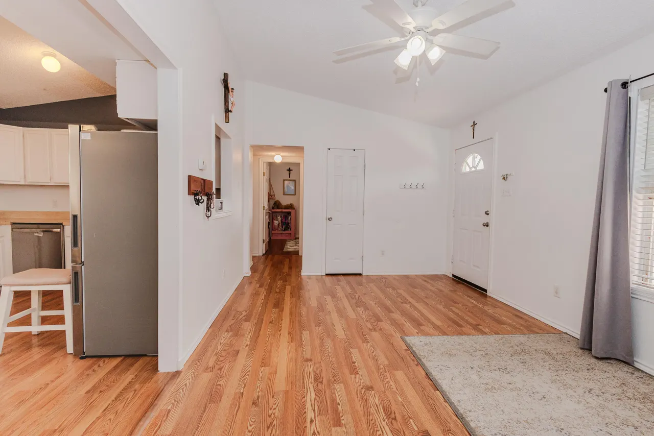 Photo 9 — 614 Locust Street, Idalou, TX 79329