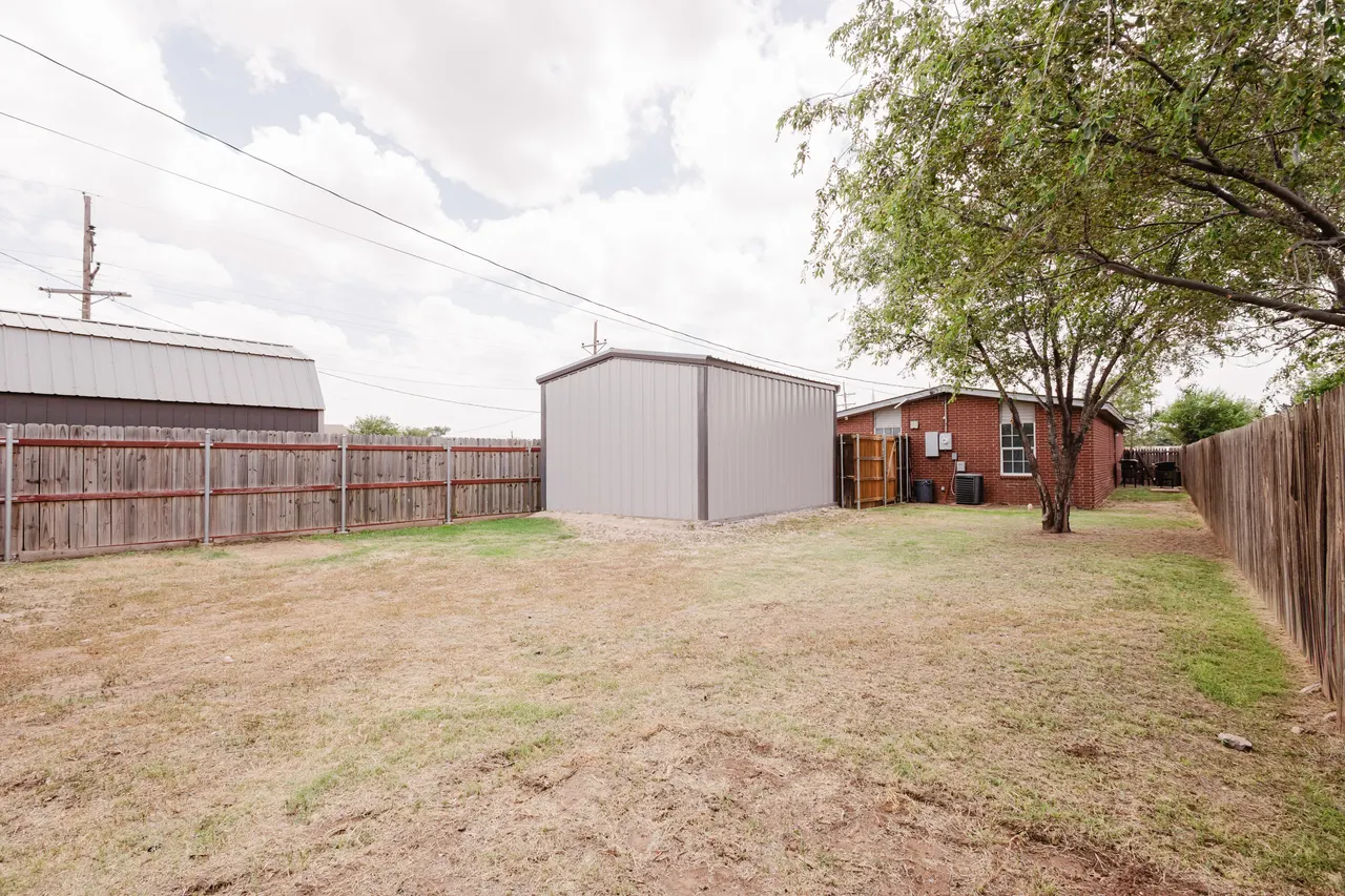 Photo 25 — 614 Locust Street, Idalou, TX 79329